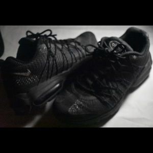 Air max 95 grey volt sz 8.5 men’s 9/10 condition